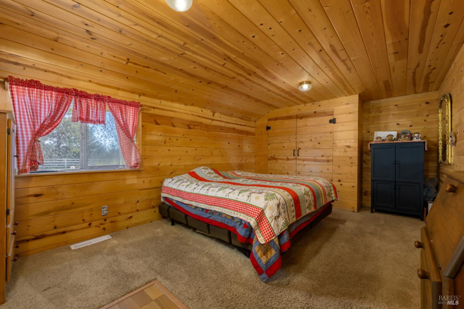 Detail Gallery Image 18 of 40 For 5454 Hall Rd, Santa Rosa,  CA 95401 - 3 Beds | 1/1 Baths