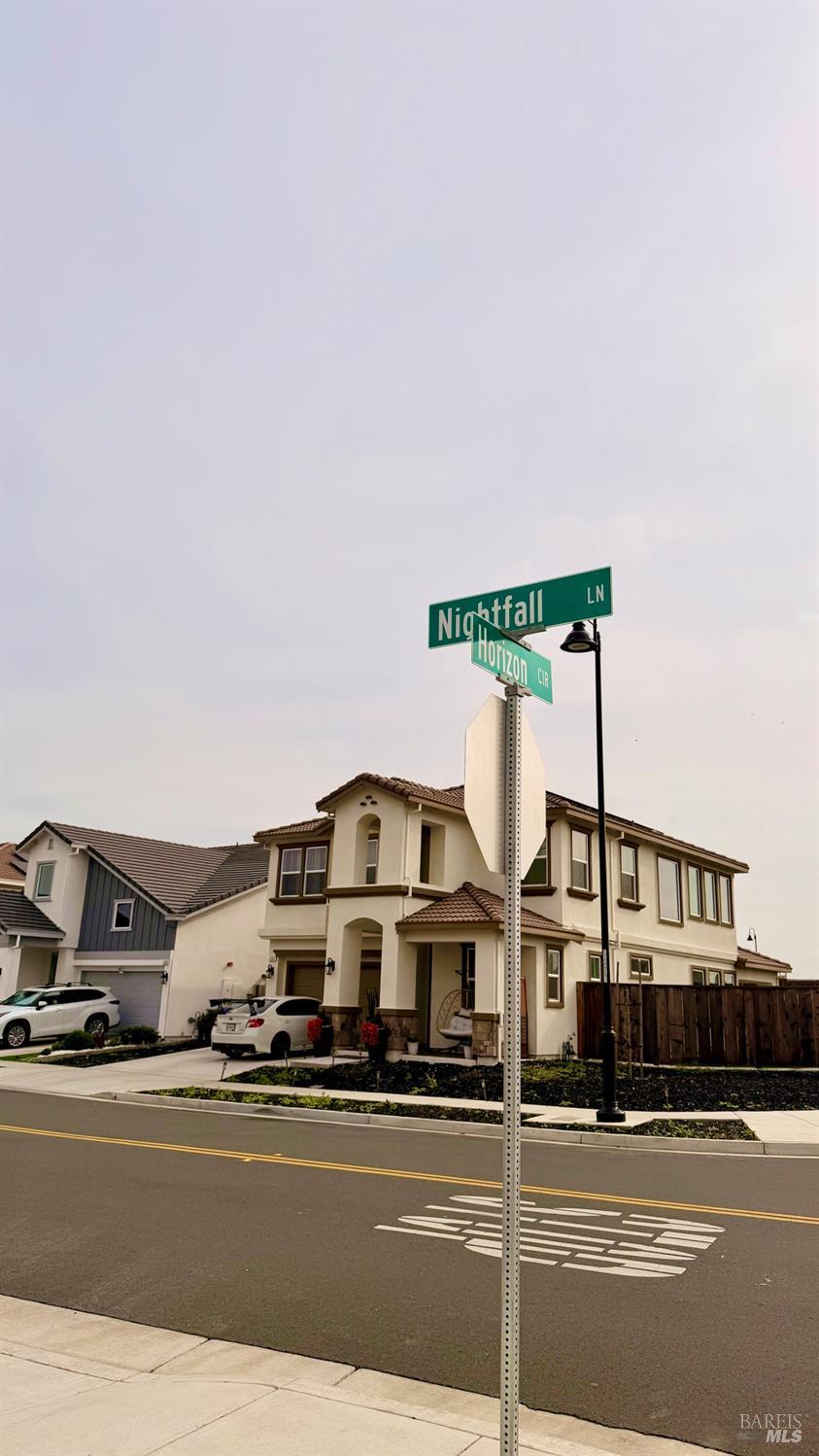 Detail Gallery Image 46 of 49 For 1548 Nightfall Ln, Fairfield,  CA 94533 - 5 Beds | 4 Baths