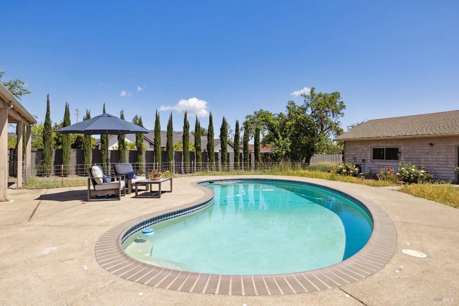 Detail Gallery Image 17 of 36 For 1851 Vallejo St, Saint Helena,  CA 94574 - 4 Beds | 4 Baths