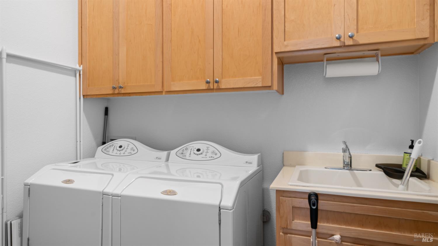 Detail Gallery Image 22 of 62 For 1803 Sanger Peak Way, Antioch,  CA 94531 - 4 Beds | 2/1 Baths