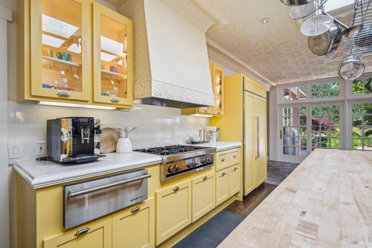 Detail Gallery Image 21 of 88 For 1500 Morningside Mtn Rd, Glen Ellen,  CA 95442 - 3 Beds | 4 Baths