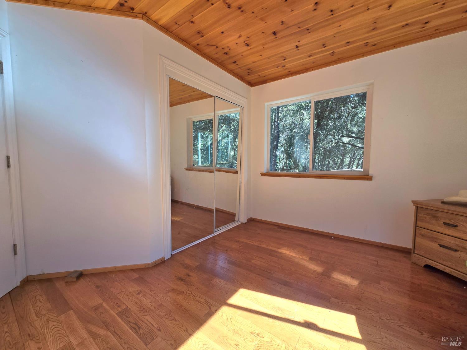 Detail Gallery Image 13 of 31 For 36193 Covelo Rd, Willits,  CA 95490 - 2 Beds | 1 Baths