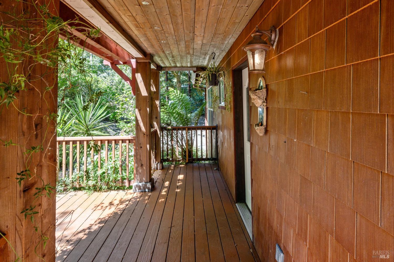 Detail Gallery Image 27 of 53 For 9935 Occidental Rd, Sebastopol,  CA 95472 - 3 Beds | 3 Baths