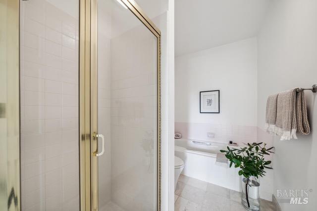 Detail Gallery Image 24 of 35 For 118 Eucalyptus Knoll St, Mill Valley,  CA 94941 - 2 Beds | 2 Baths