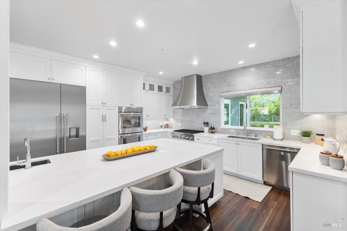 Detail Gallery Image 32 of 96 For 433 Tee Ct, Healdsburg,  CA 95448 - 4 Beds | 3/1 Baths