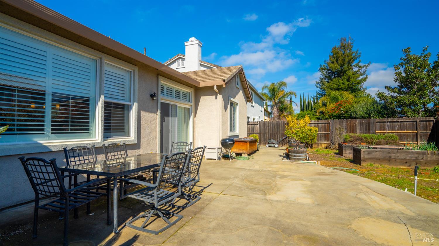 Detail Gallery Image 43 of 62 For 1803 Sanger Peak Way, Antioch,  CA 94531 - 4 Beds | 2/1 Baths