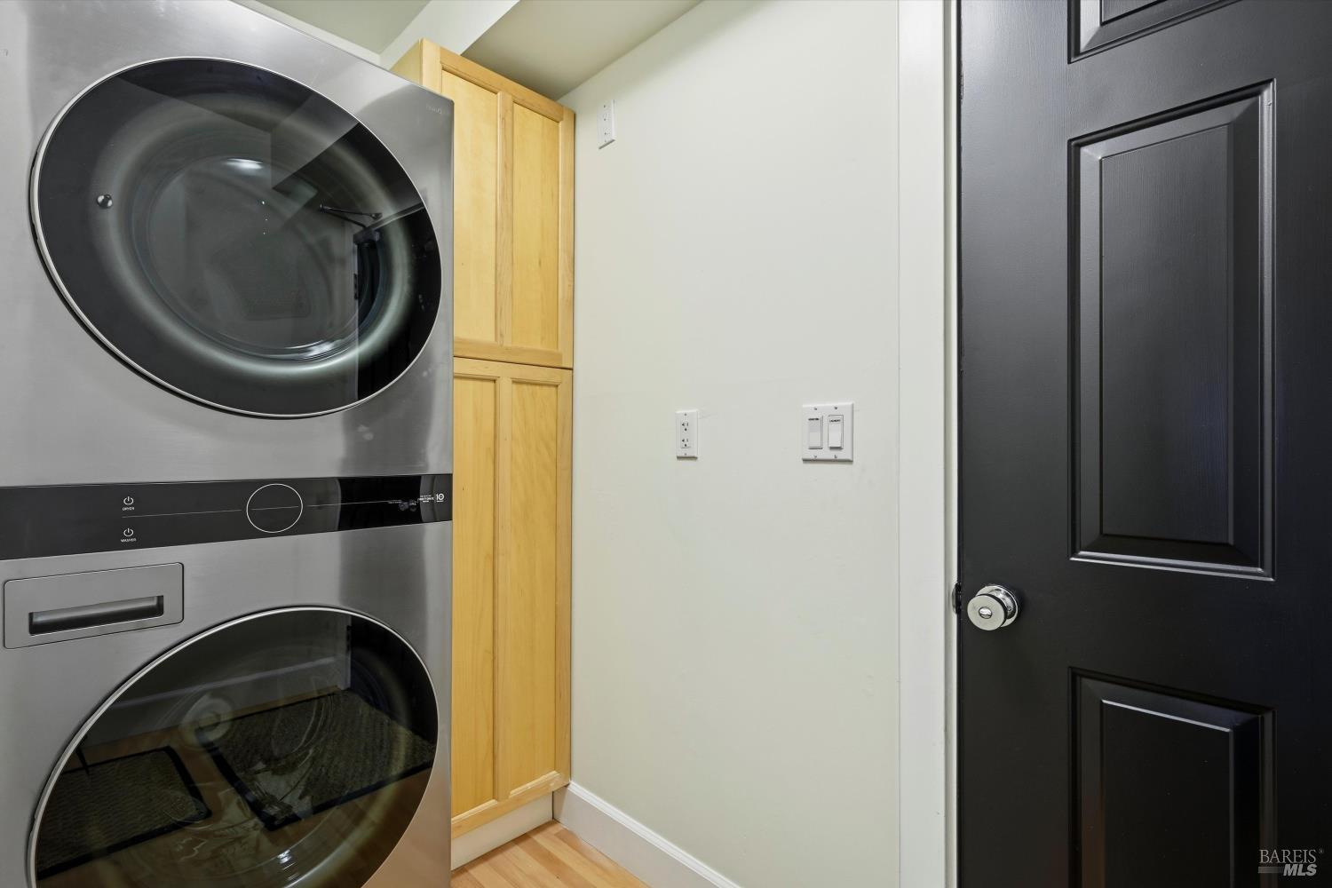 Detail Gallery Image 8 of 32 For 29 Vanessa Ct, Napa,  CA 94558 - 2 Beds | 2 Baths