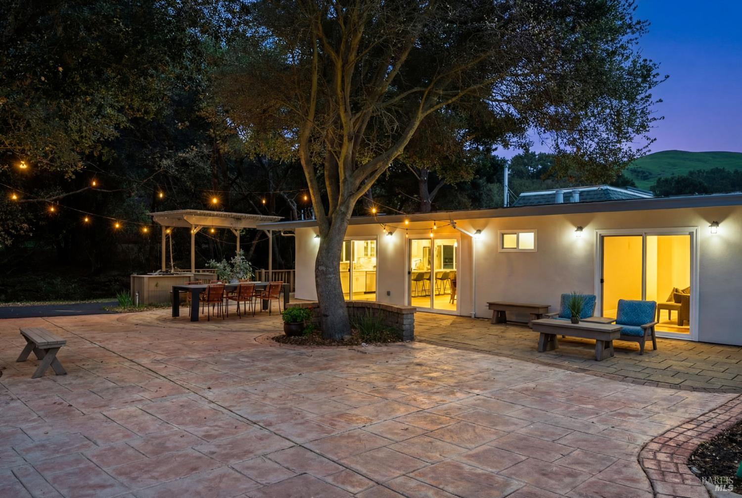 Detail Gallery Image 6 of 69 For 3534 Spurs Trl, American Canyon,  CA 94503 - 4 Beds | 2 Baths