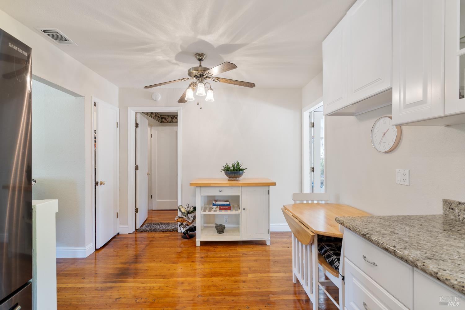 Detail Gallery Image 8 of 31 For 1213 Hale St, Vallejo,  CA 94591 - 3 Beds | 1 Baths