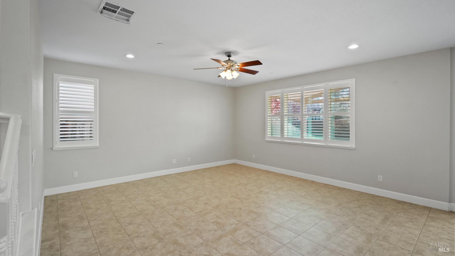 Detail Gallery Image 12 of 66 For 478 Sawyer Dr, Vacaville,  CA 95687 - 4 Beds | 3 Baths