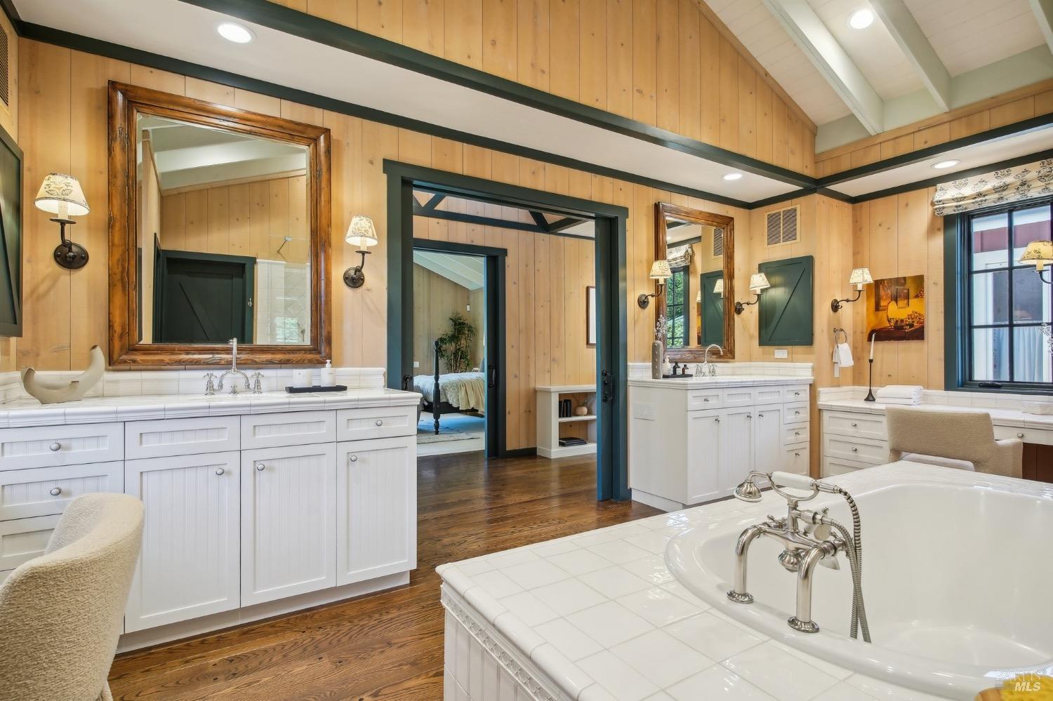 Detail Gallery Image 37 of 88 For 1500 Morningside Mtn Rd, Glen Ellen,  CA 95442 - 3 Beds | 4 Baths