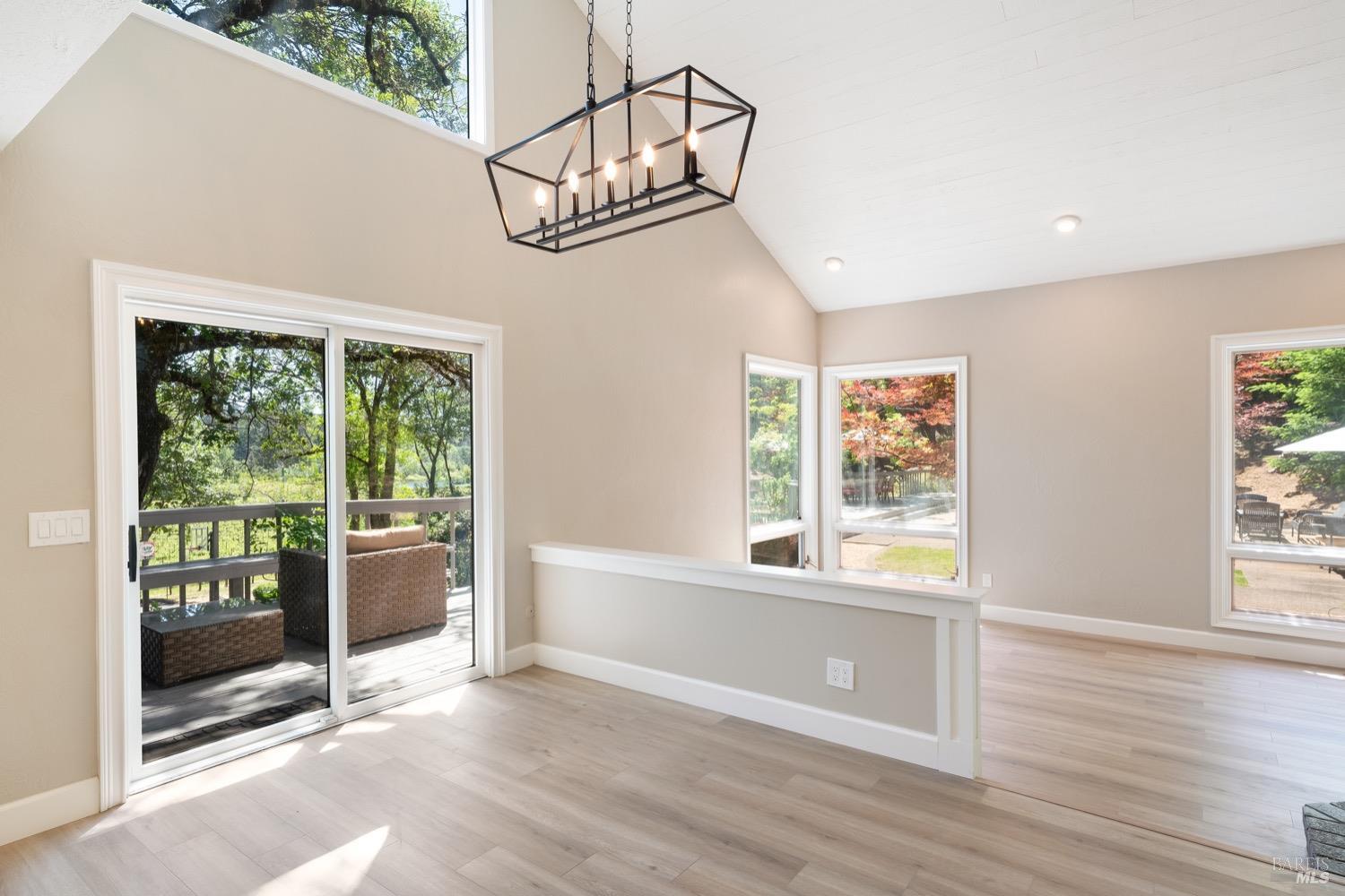 Detail Gallery Image 30 of 74 For 1275 Summit Lake Dr, Angwin,  CA 94508 - 4 Beds | 3/1 Baths