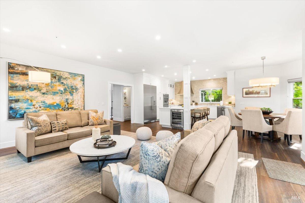 Detail Gallery Image 24 of 96 For 433 Tee Ct, Healdsburg,  CA 95448 - 4 Beds | 3/1 Baths