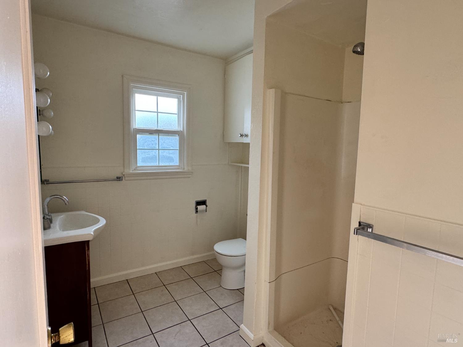 Detail Gallery Image 11 of 15 For 399 Winifred St, Fort Bragg,  CA 95437 - 2 Beds | 1 Baths