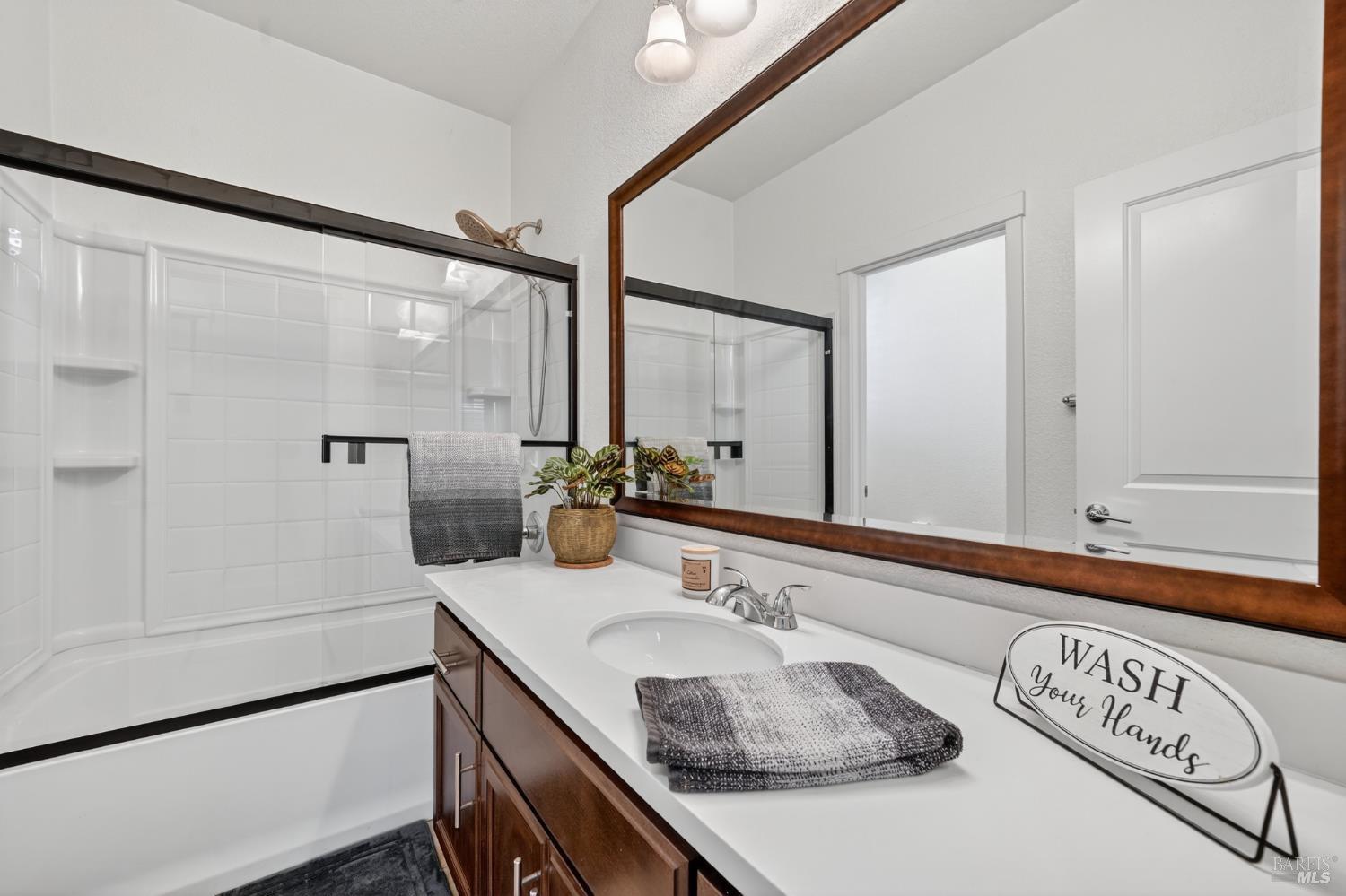 Detail Gallery Image 31 of 31 For 4273 Carnegie Ct, Fairfield,  CA 94534 - 5 Beds | 3 Baths