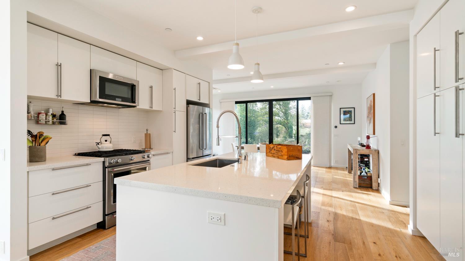 Detail Gallery Image 8 of 32 For 2789 Bardy Rd, Santa Rosa,  CA 95404 - 3 Beds | 2 Baths