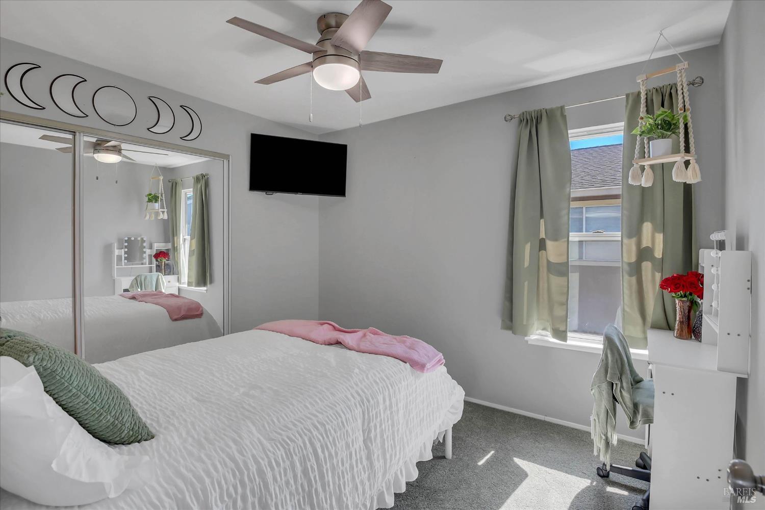 Detail Gallery Image 20 of 49 For 633 Country Ln, Oakley,  CA 94561 - 4 Beds | 2/1 Baths