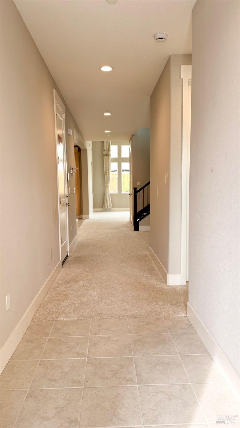 Detail Gallery Image 8 of 49 For 1548 Nightfall Ln, Fairfield,  CA 94533 - 5 Beds | 4 Baths