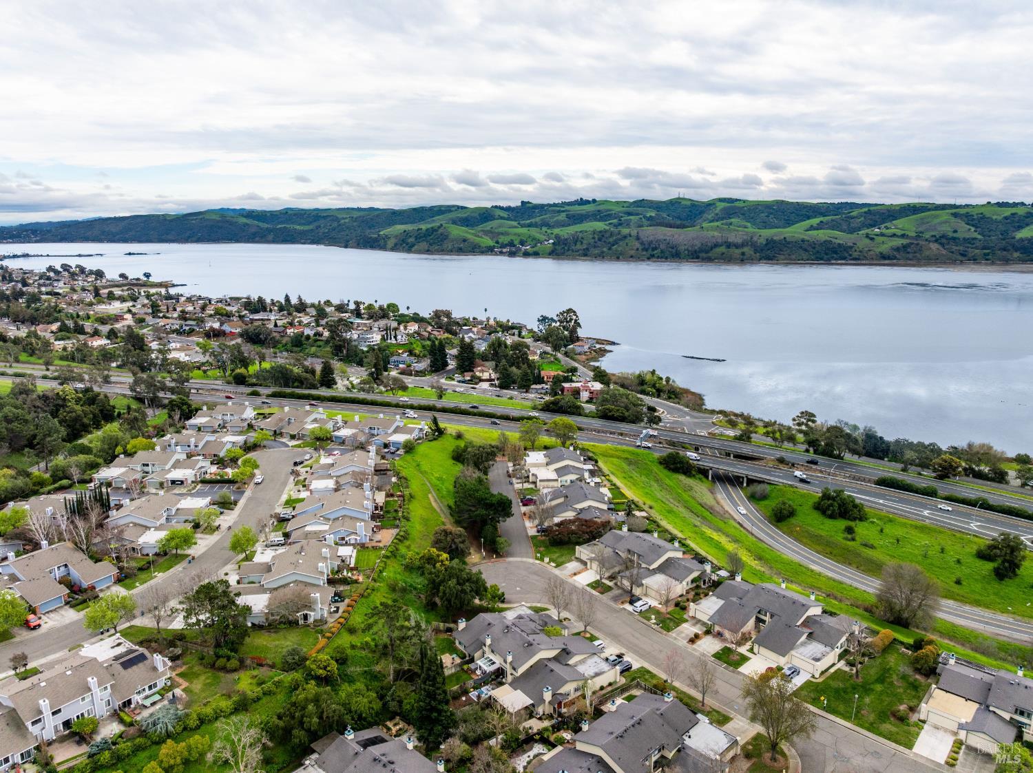 Detail Gallery Image 48 of 48 For 1474 London Cir, Benicia,  CA 94510 - 2 Beds | 2 Baths