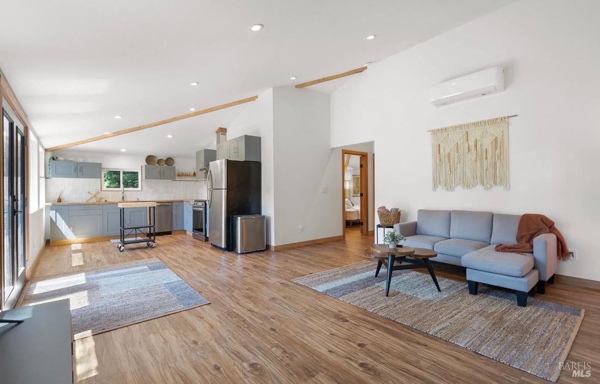 Detail Gallery Image 13 of 51 For 17356 Old Monte Rio Rd, Guerneville,  CA 95446 - 2 Beds | 2 Baths