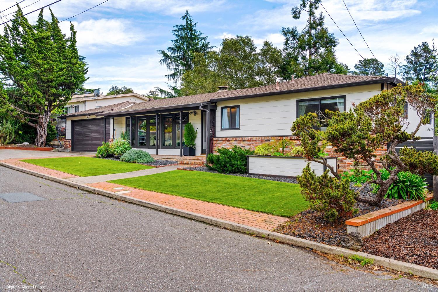 Detail Gallery Image 32 of 37 For 3990 Fairway Ave, Oakland,  CA 94605 - 2 Beds | 2 Baths