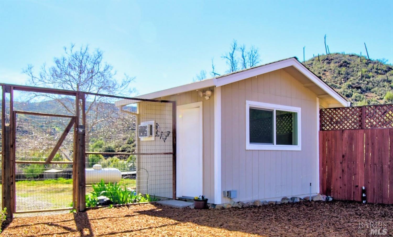 Detail Gallery Image 16 of 43 For 8700 Butts Canyon Rd, Pope Valley,  CA 94567 - 3 Beds | 2 Baths