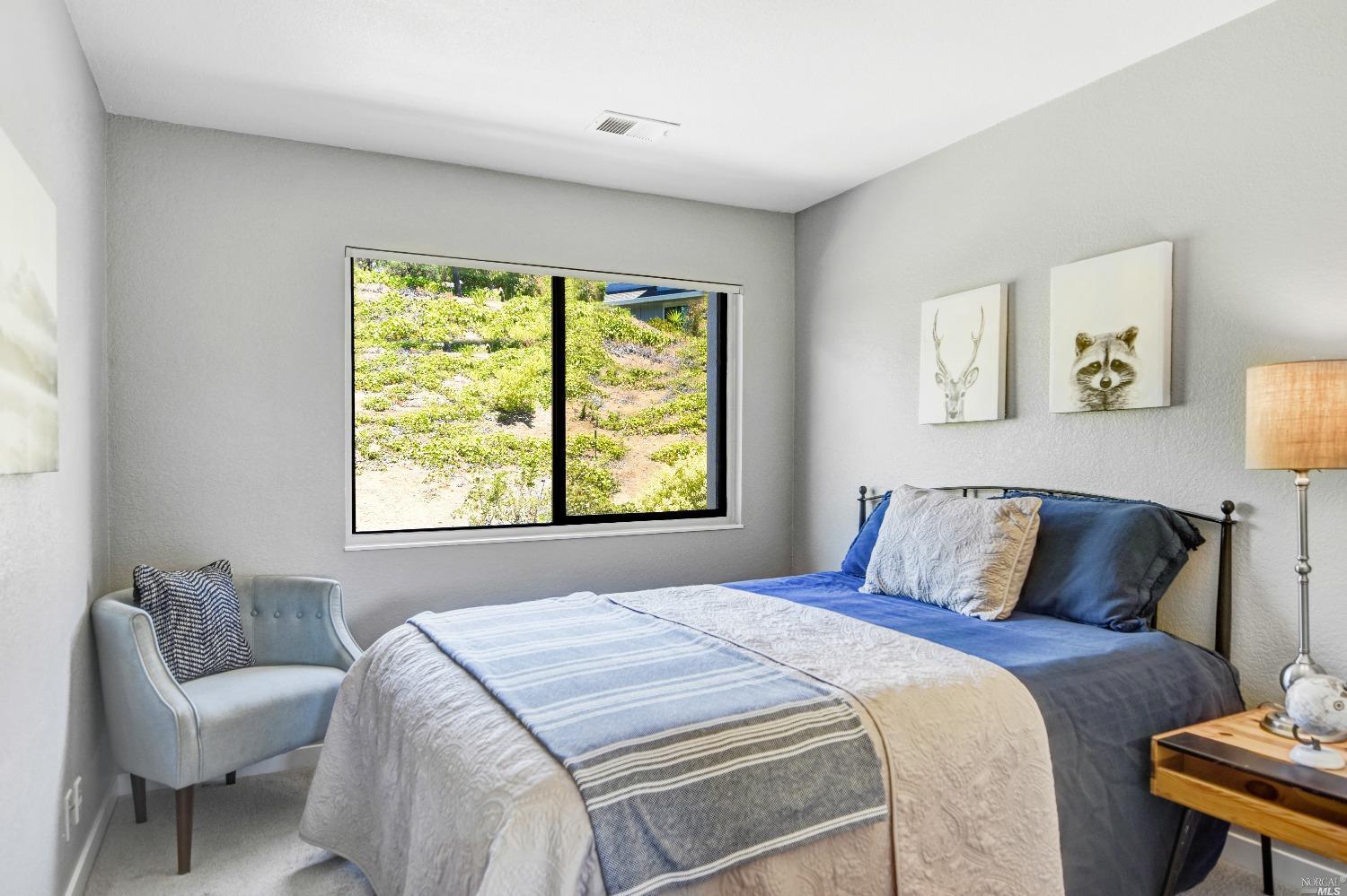 Detail Gallery Image 21 of 31 For 2016 Clearview Cir, Benicia,  CA 94510 - 3 Beds | 2/1 Baths