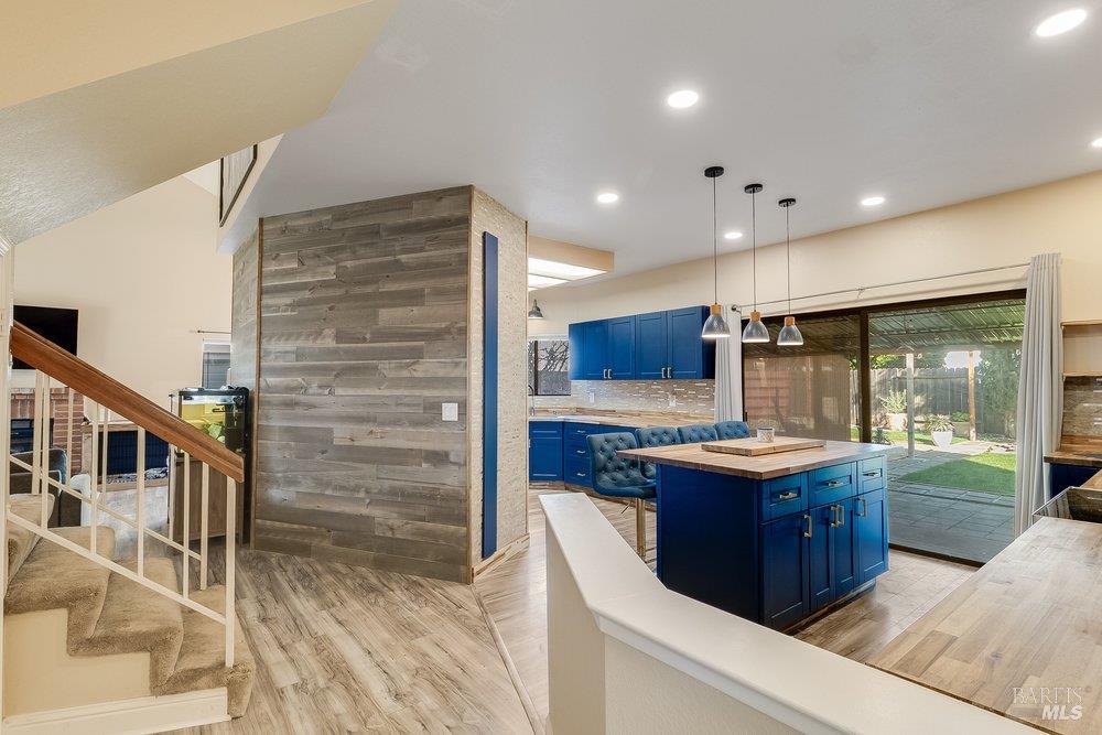 Detail Gallery Image 46 of 88 For 821 Saddle Horn Trl, Vacaville,  CA 95687 - 3 Beds | 3 Baths