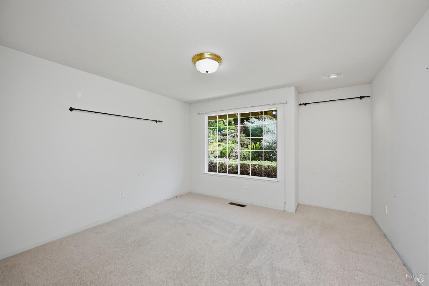 Detail Gallery Image 26 of 63 For 437 Crestridge Pl, Santa Rosa,  CA 95409 - 3 Beds | 2/1 Baths