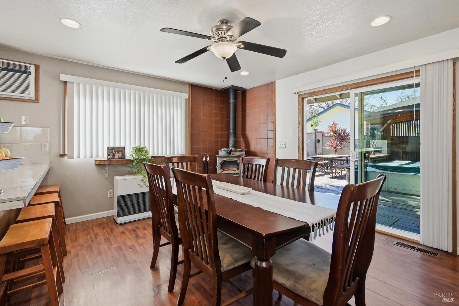 Detail Gallery Image 21 of 35 For 799 19th St, Lakeport,  CA 95453 - 3 Beds | 2 Baths