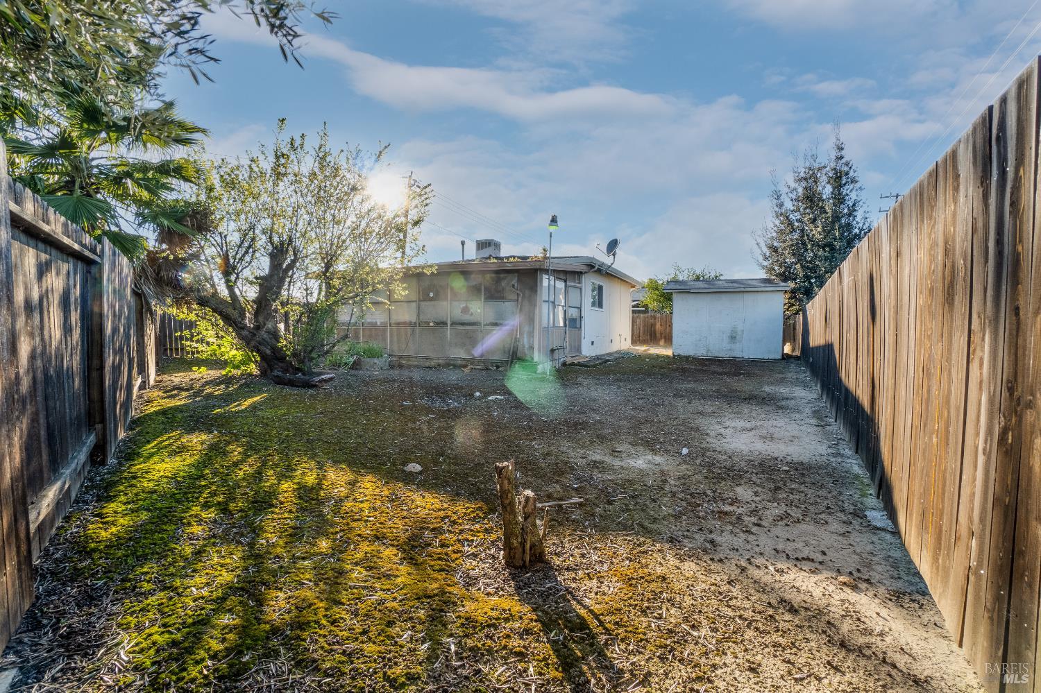 Detail Gallery Image 15 of 22 For 901 Carpino Ave, Pittsburg,  CA 94565 - 3 Beds | 1 Baths