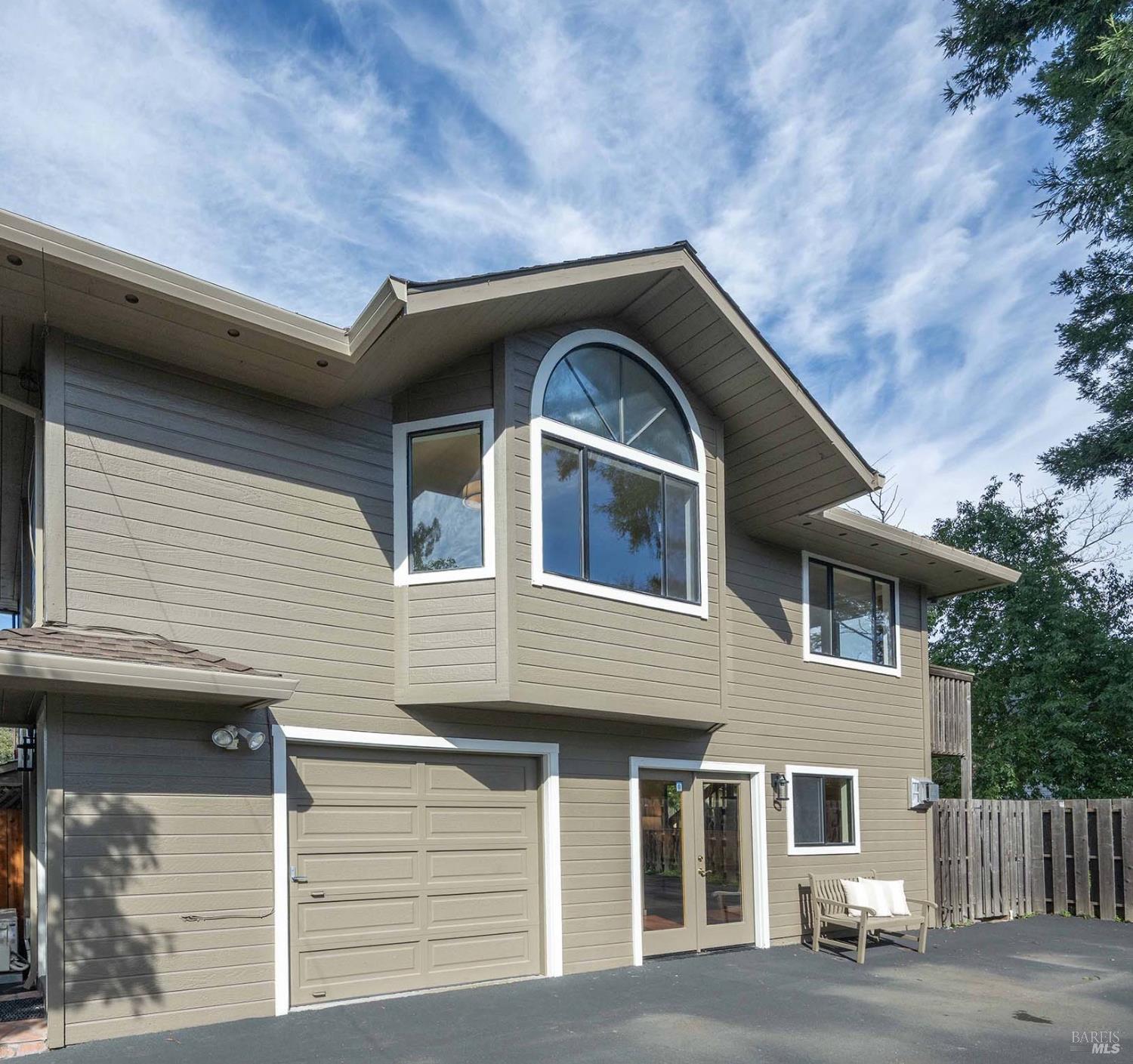 Detail Gallery Image 24 of 35 For 423 Matheson St, Healdsburg,  CA 95448 - 3 Beds | 2/2 Baths