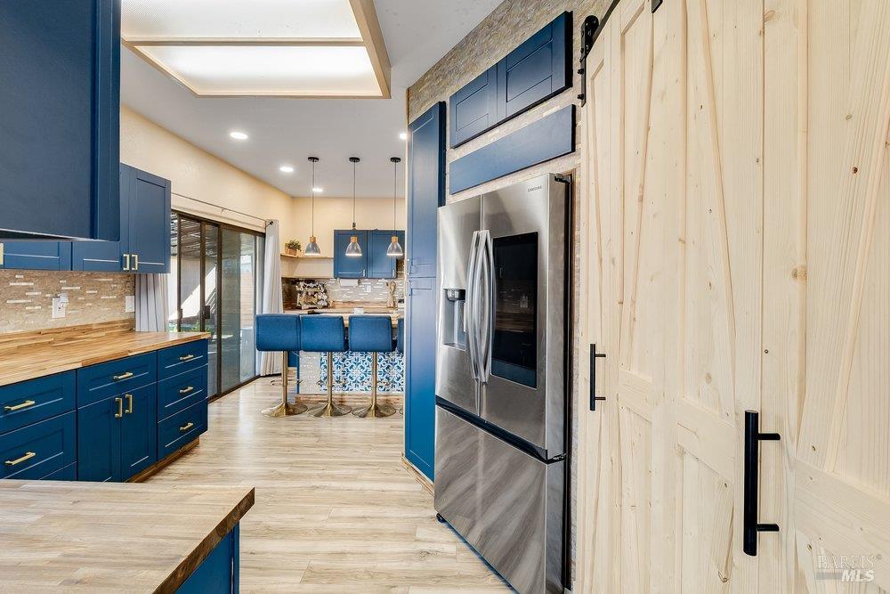 Detail Gallery Image 21 of 88 For 821 Saddle Horn Trl, Vacaville,  CA 95687 - 3 Beds | 3 Baths