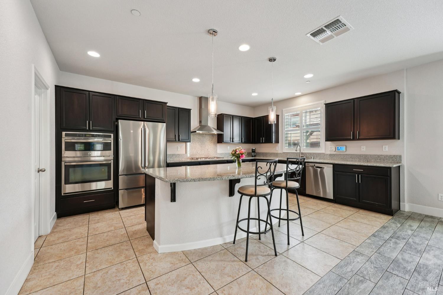 Detail Gallery Image 16 of 61 For 5291 Finkas Ln, Fairfield,  CA 94533 - 4 Beds | 3 Baths