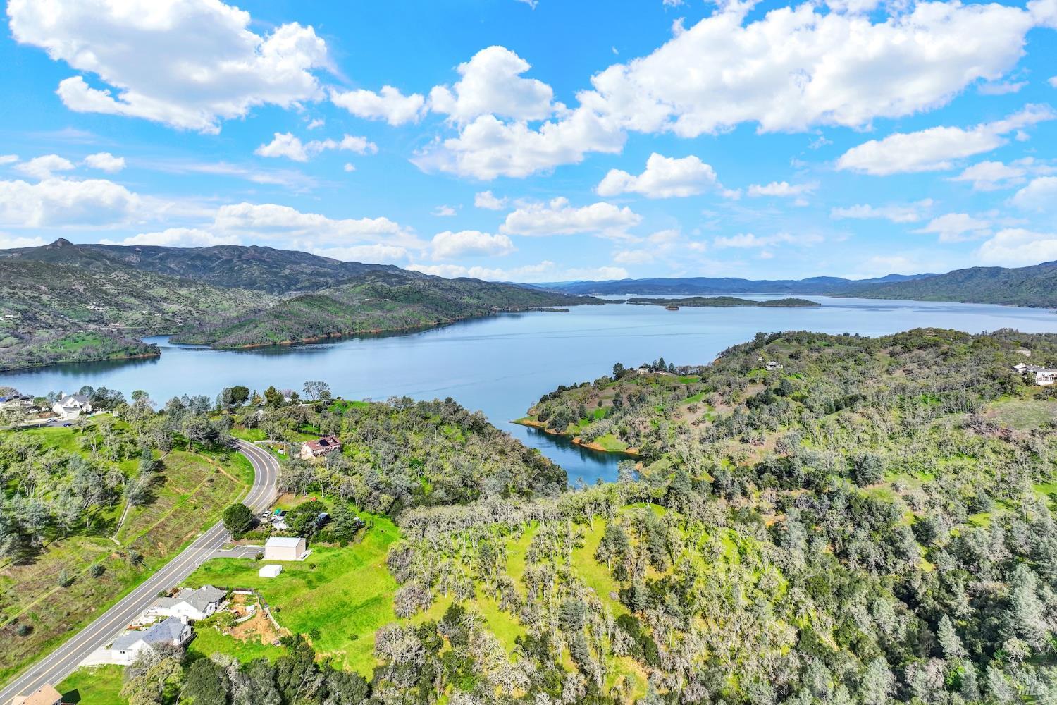 Detail Gallery Image 3 of 59 For 1021 Arroyo Grande Dr, Napa,  CA 94558 - 3 Beds | 2 Baths