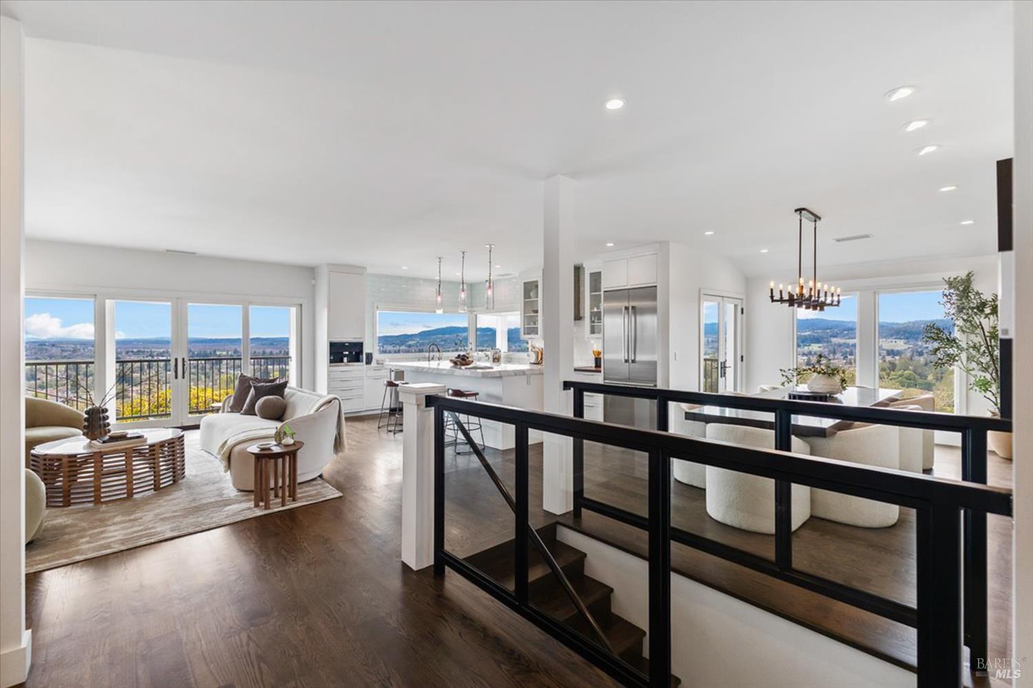 Detail Gallery Image 3 of 78 For 775 Benjamin Way, Healdsburg,  CA 95448 - 4 Beds | 3/2 Baths