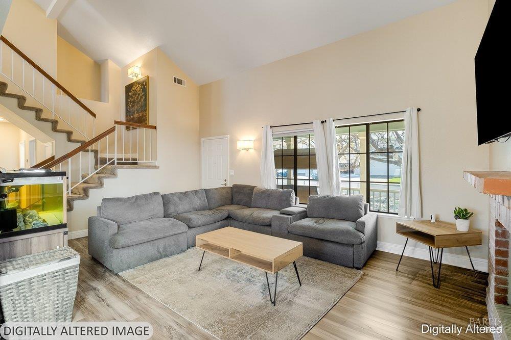 Detail Gallery Image 15 of 88 For 821 Saddle Horn Trl, Vacaville,  CA 95687 - 3 Beds | 3 Baths