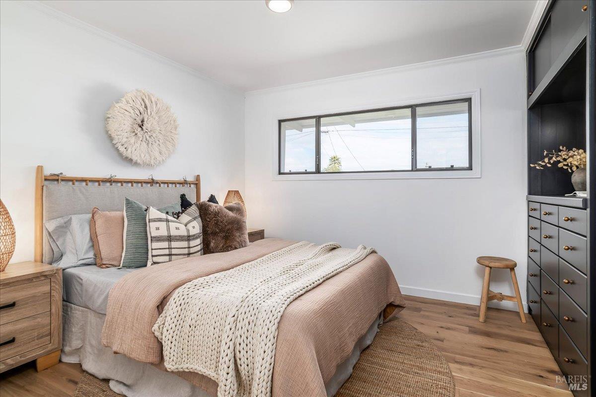 Detail Gallery Image 20 of 26 For 265 Cardinal Rd, Mill Valley,  CA 94941 - 3 Beds | 1 Baths