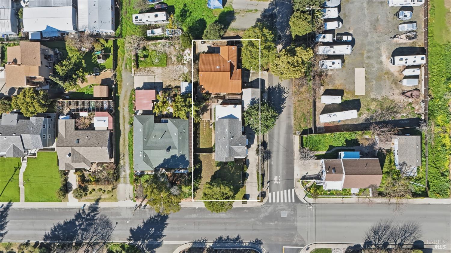 Detail Gallery Image 48 of 53 For 639 E 5th St, Benicia,  CA 94510 - 3 Beds | 2/1 Baths