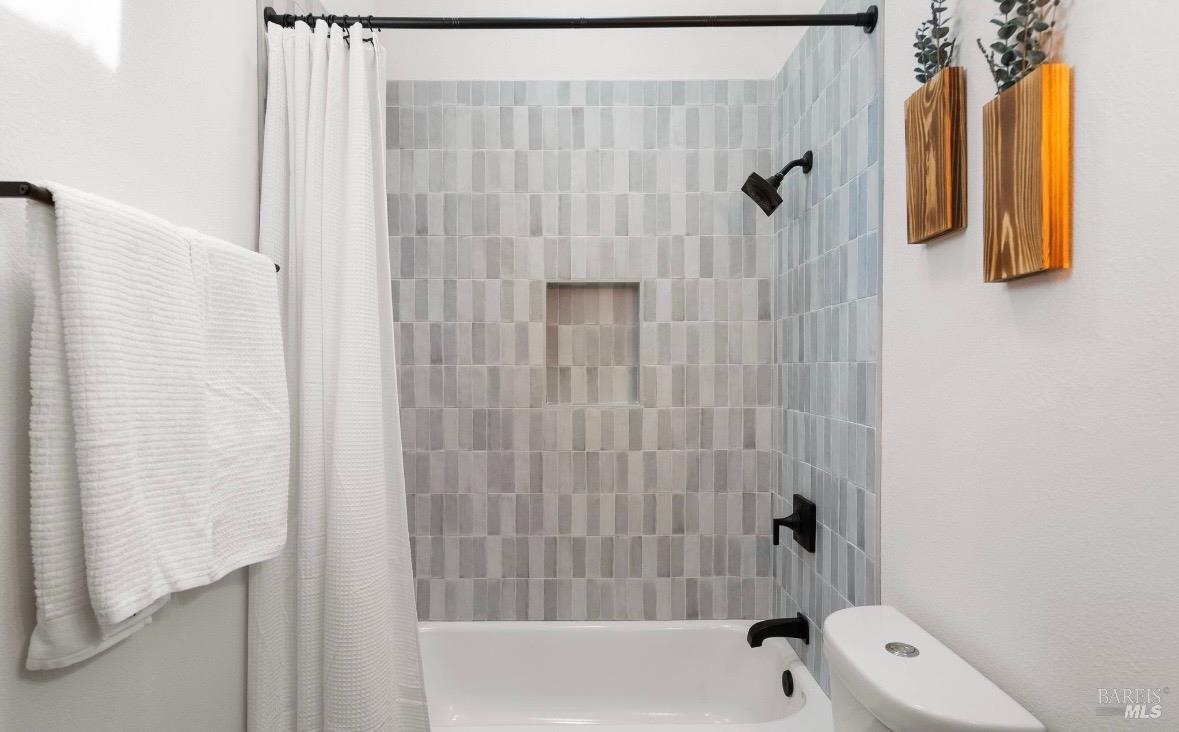 Detail Gallery Image 25 of 51 For 17356 Old Monte Rio Rd, Guerneville,  CA 95446 - 2 Beds | 2 Baths