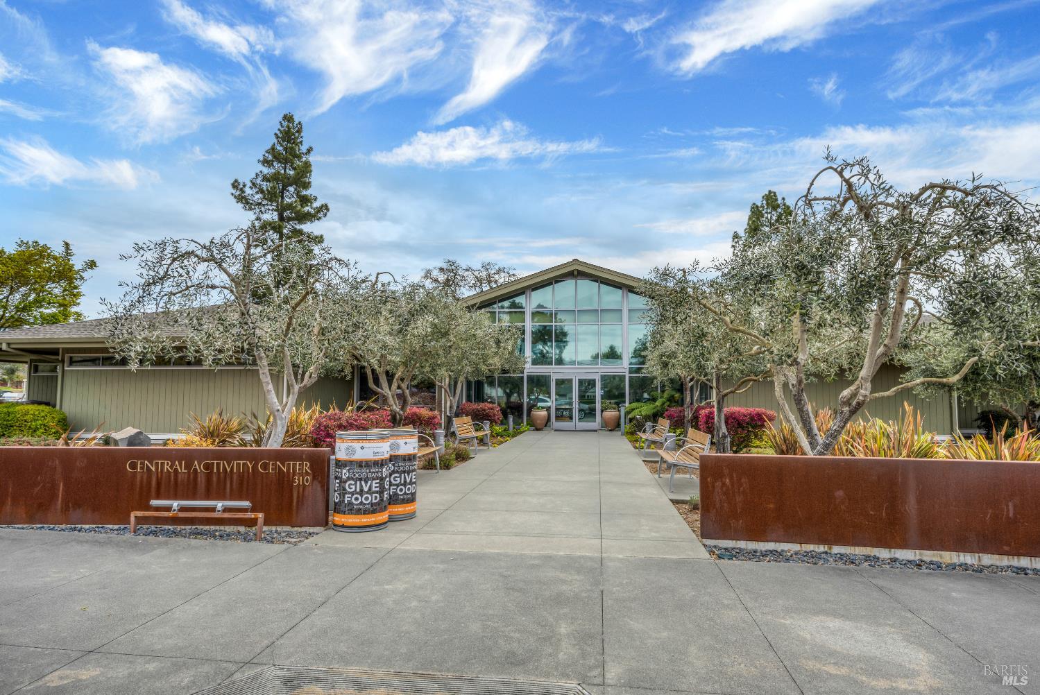 Detail Gallery Image 58 of 63 For 437 Crestridge Pl, Santa Rosa,  CA 95409 - 3 Beds | 2/1 Baths