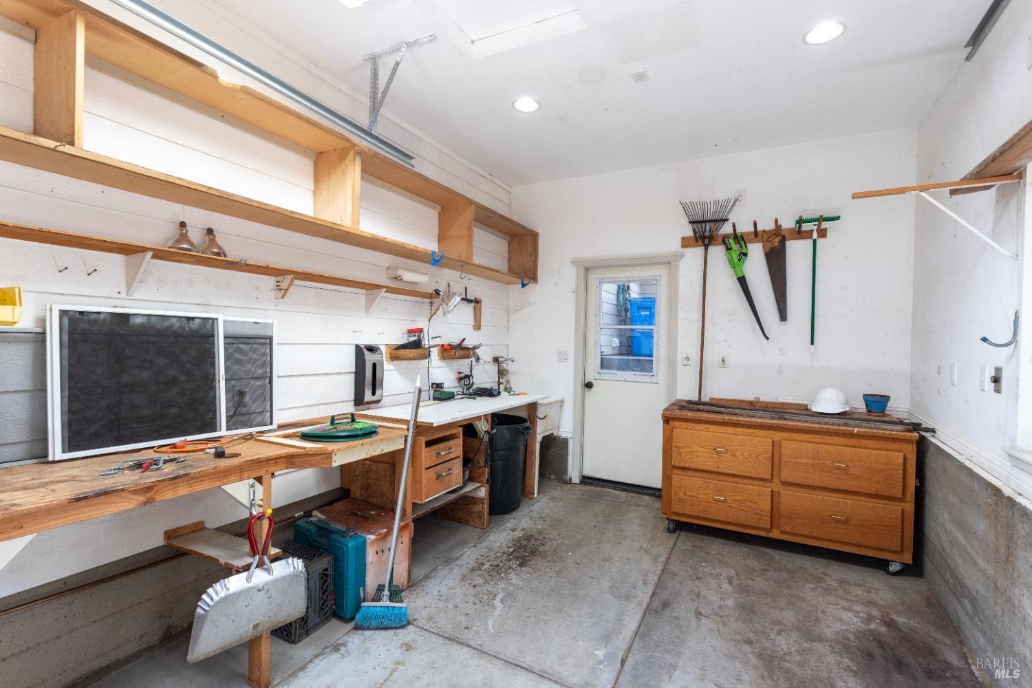 Detail Gallery Image 46 of 48 For 230 Clear Ridge Drive Dr, Healdsburg,  CA 95448 - 3 Beds | 2/1 Baths