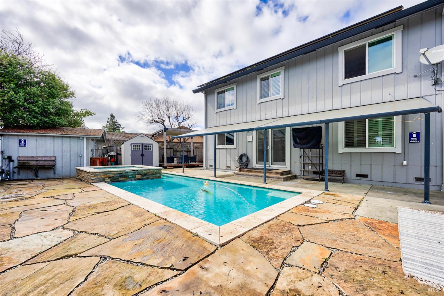 Detail Gallery Image 23 of 24 For 1168 Wieling Way, Petaluma,  CA 94954 - 4 Beds | 2/1 Baths