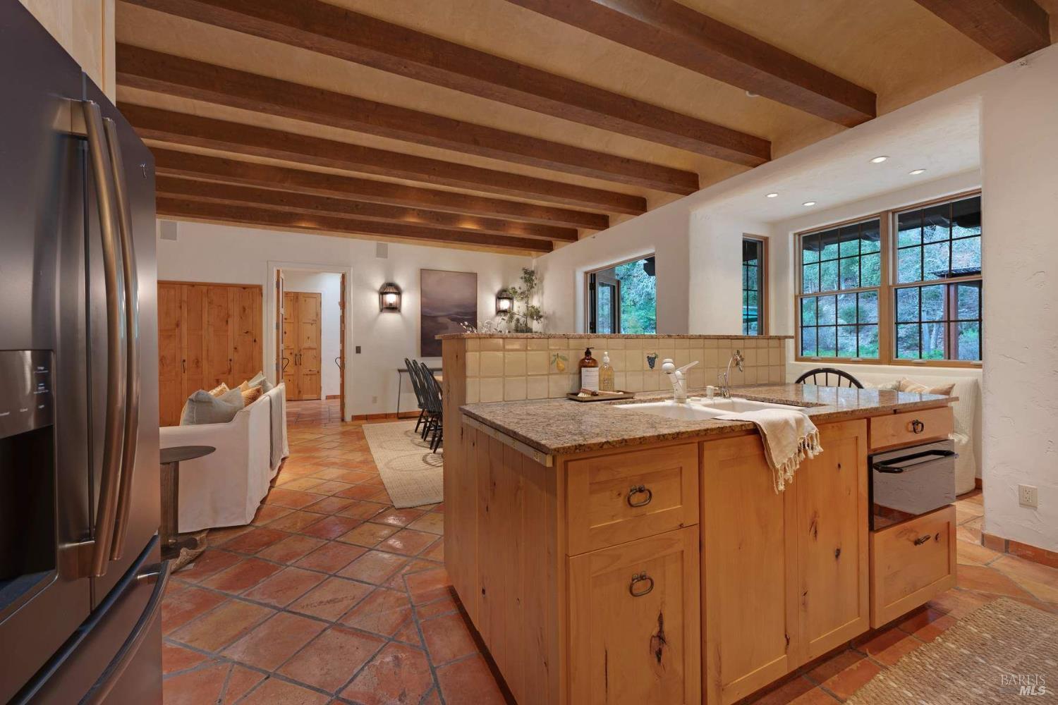 Detail Gallery Image 11 of 44 For 77 Oso Trl, Glen Ellen,  CA 95442 - 3 Beds | 3/1 Baths