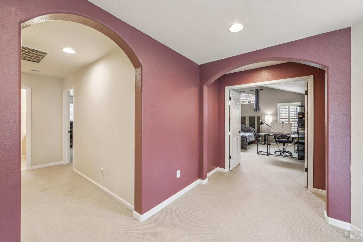 Detail Gallery Image 13 of 44 For 1444 Great Heron Dr, Santa Rosa,  CA 95409 - 4 Beds | 3 Baths