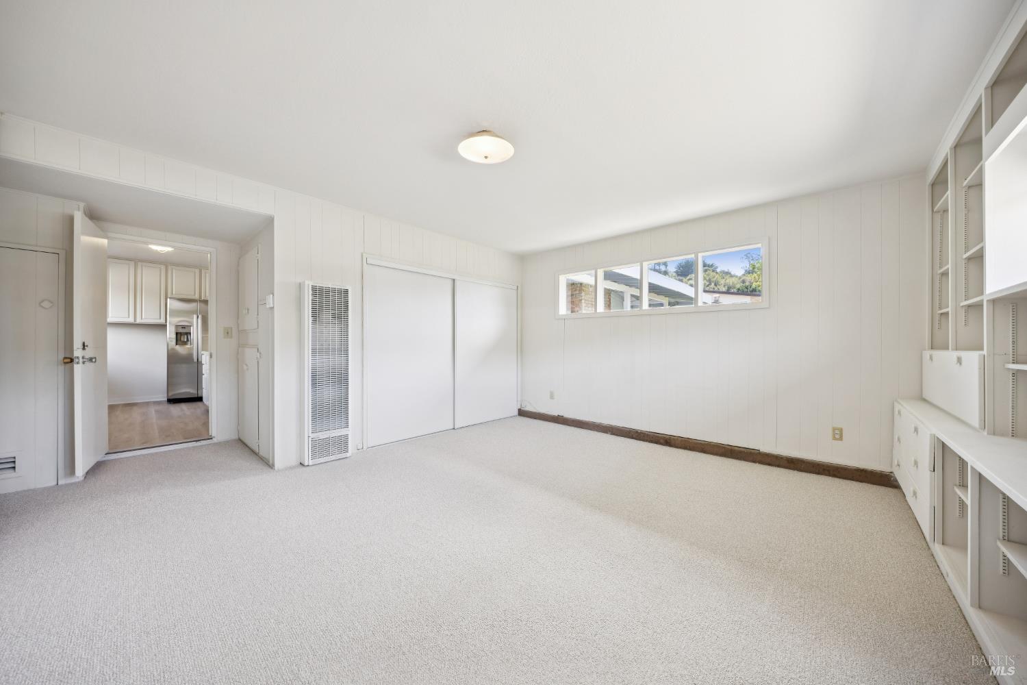 Detail Gallery Image 18 of 39 For 10 Somerset Ln, Mill Valley,  CA 94941 - 3 Beds | 2 Baths