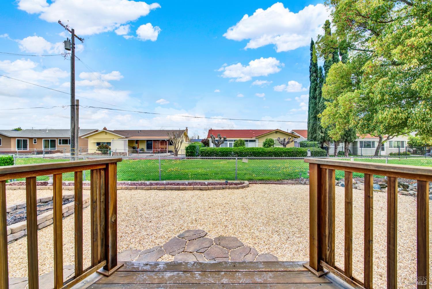 Detail Gallery Image 35 of 41 For 129 Carlsbad Cir, Vacaville,  CA 95687 - 2 Beds | 1 Baths