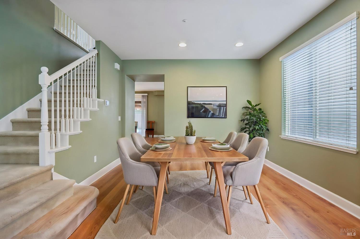 Detail Gallery Image 16 of 44 For 3287 Von Uhlit Ranch Rd, Napa,  CA 94558 - 3 Beds | 2/1 Baths