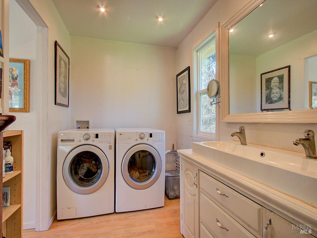 Detail Gallery Image 21 of 52 For 14100 Prairie Way, Mendocino,  CA 95460 - 2 Beds | 2 Baths