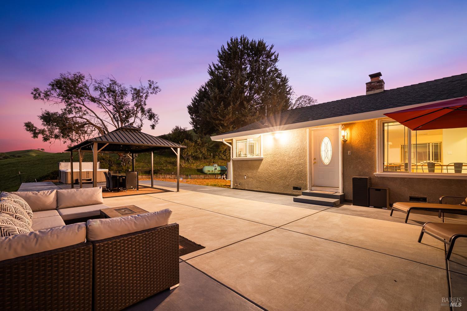 Detail Gallery Image 85 of 98 For 7413 English Hills Rd, Vacaville,  CA 95688 - 7 Beds | 4/1 Baths